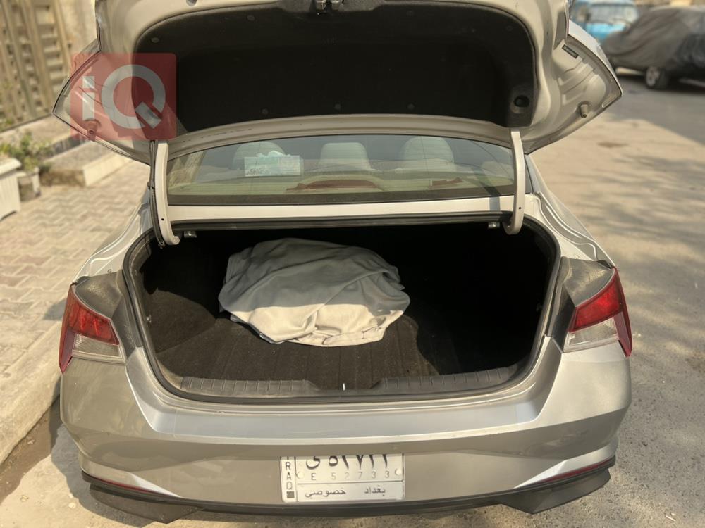 هیوندای ئەلەنترا